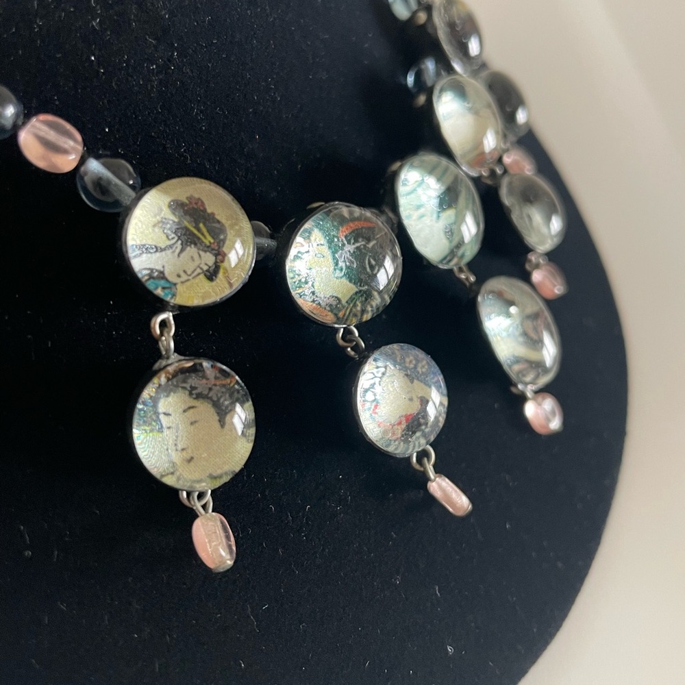 Geisha art bubble necklace - Picture 3 of 6